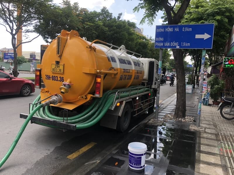 Dịch vụ rút hầm cầu Quận 1 Chuyên Nghiệp tại Xanh Sài Gòn