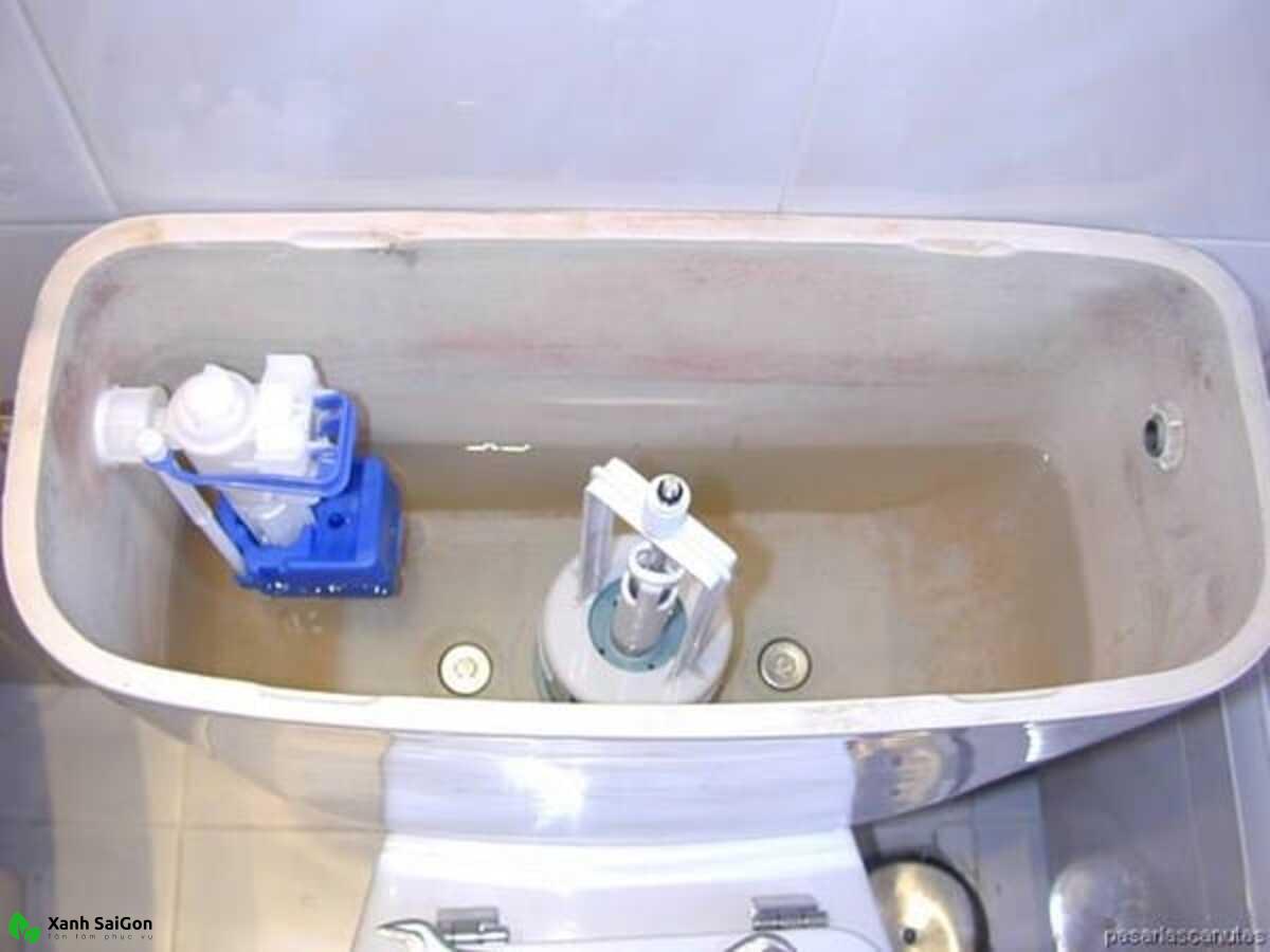 Chi tiết cách chỉnh mực nước trong bồn cầu vệ sinh chuẩn nhất