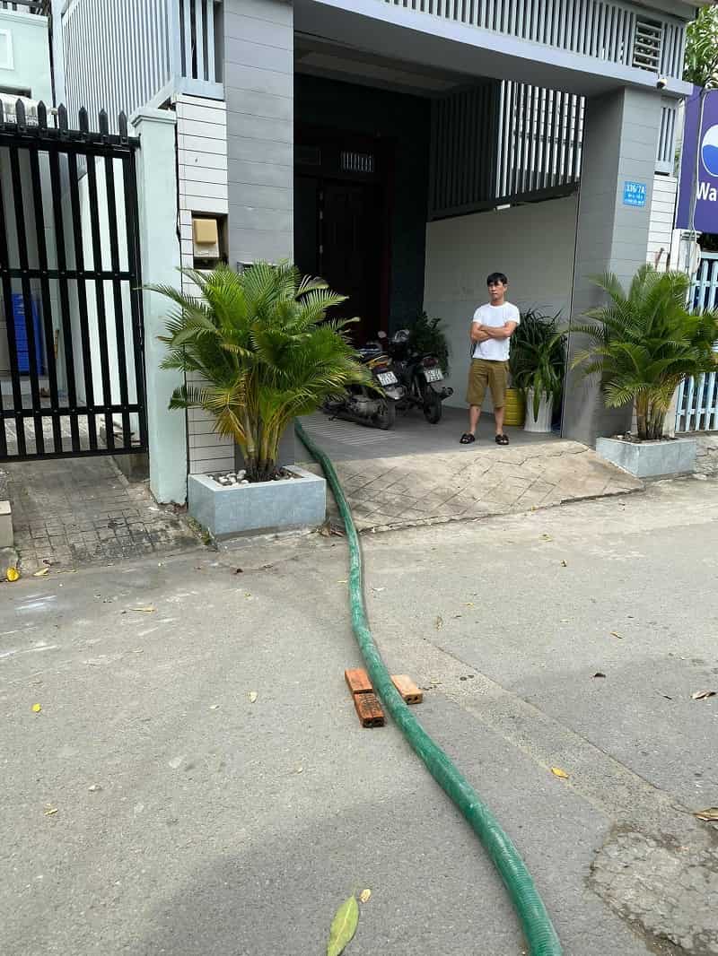Kiểm tra lại sau khi thông tắc bể phốt giá rẻ tại Hà Nội