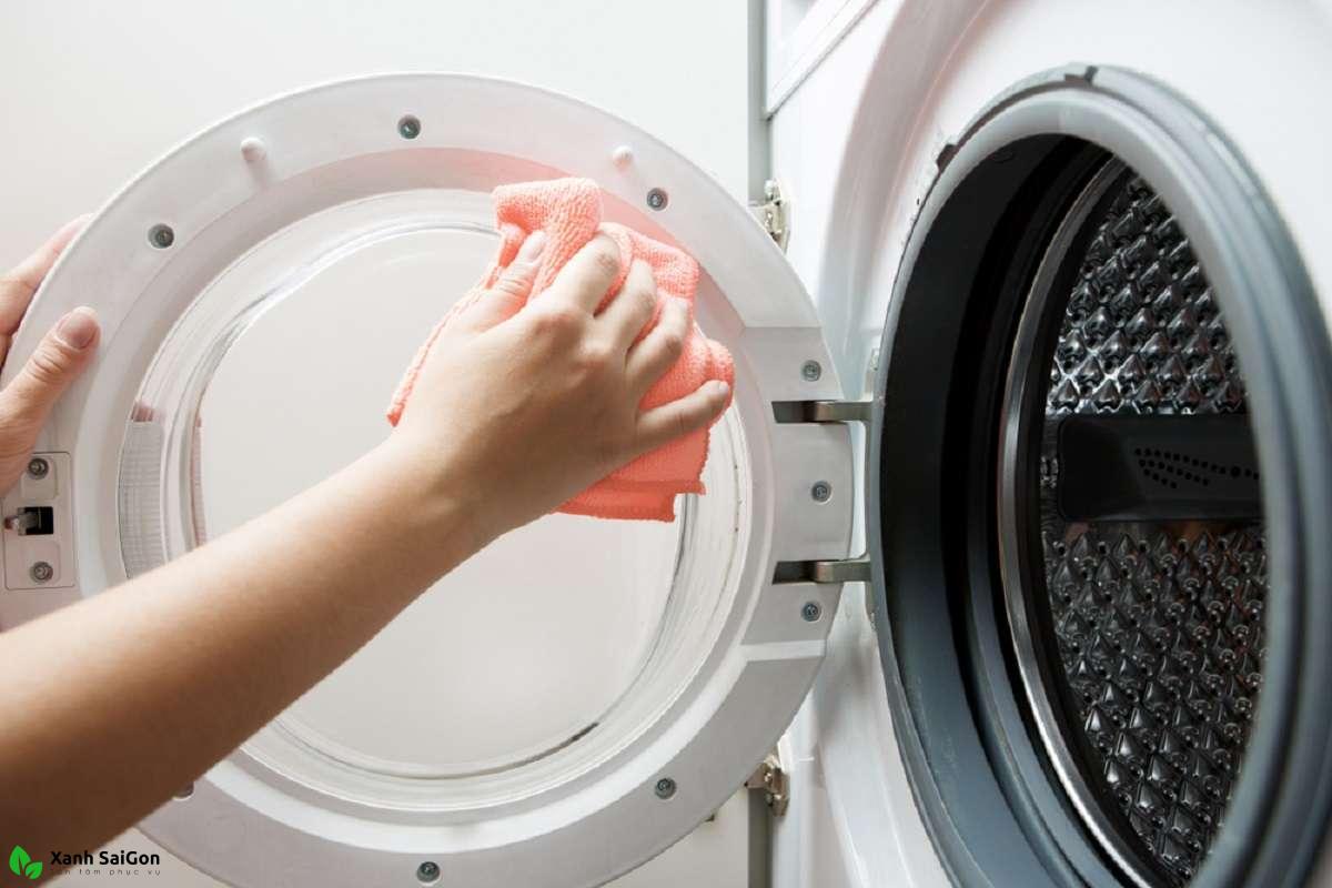 Hướng dẫn cách vệ sinh máy giặt siêu sạch mới nhất